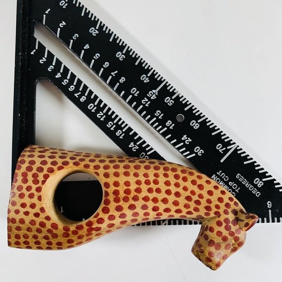 Wooden Carved Safari Animals Napkin Rings 4 Holder Zebra Leopard Tiger Elephant - Picture 16 of 16